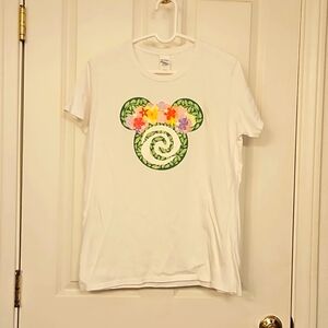 Disney's Moana White Tee Lg.